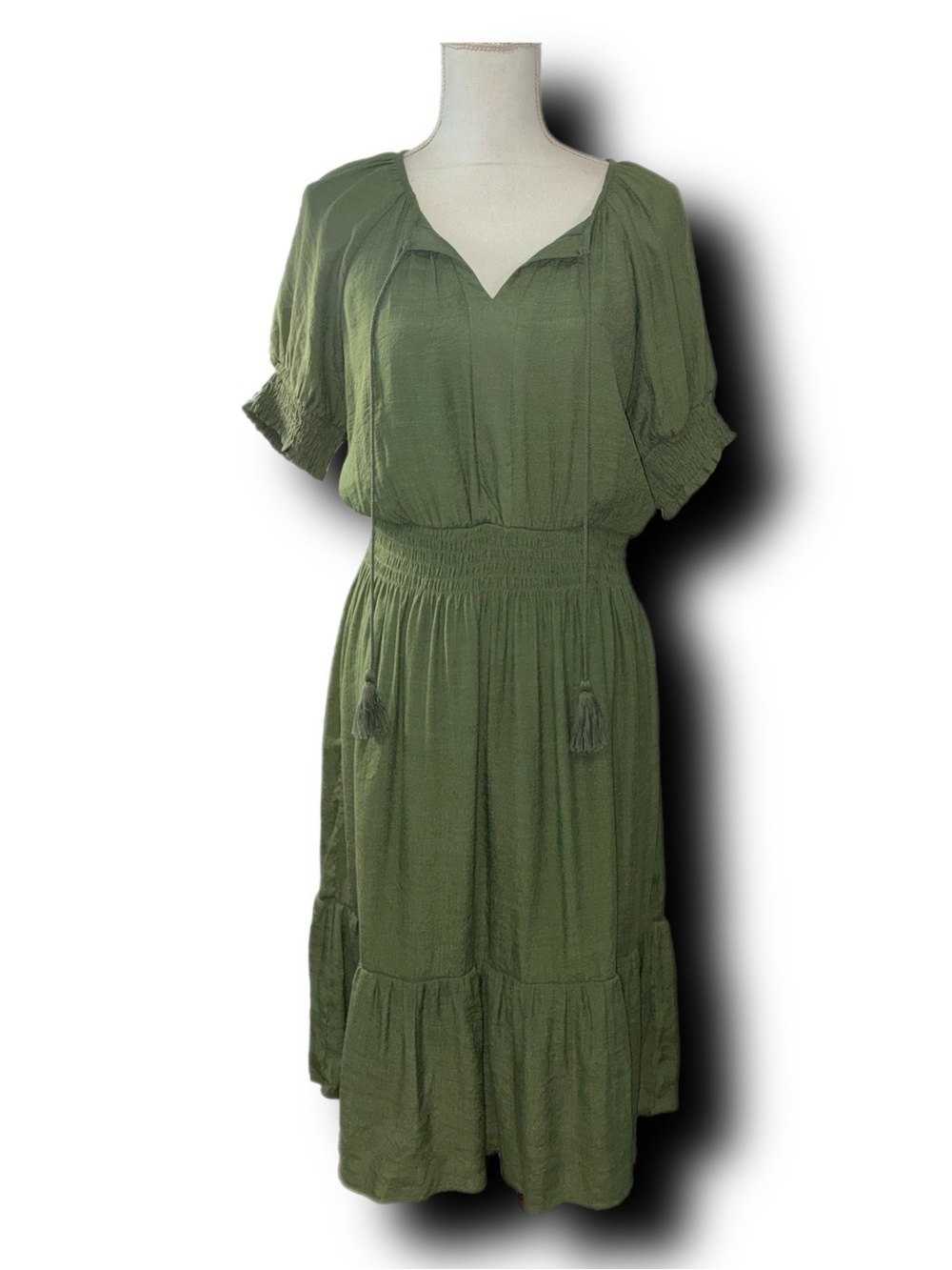 NWT Luxology Olive Green Smocked Waist Boho Flowy Tiered Midi Dress